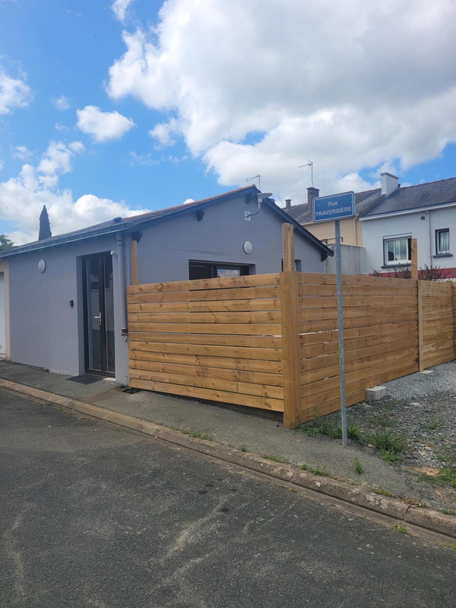 Le Studio Saint-Pierre-Montlimart エクステリア 写真